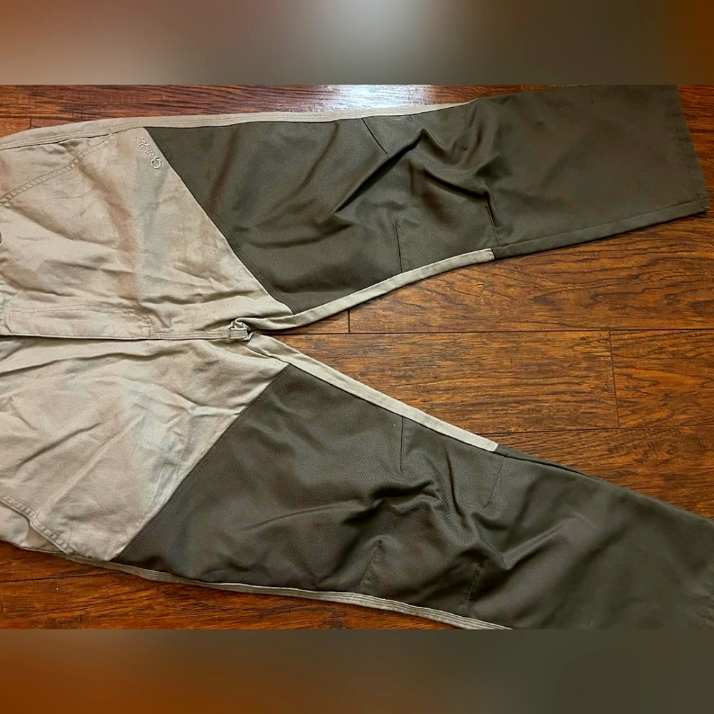 Guide Gear Khaki/Brown briar pants. 34x30